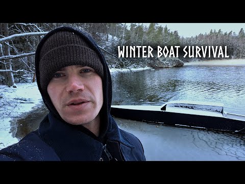 Out to the Freezing Sea! Winter Survival on a Speedboat