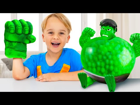 Anak-anak berubah menjadi pahlawan super dengan mainan tiup