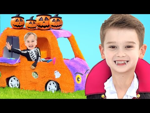 قصص هالوين ممتعة مع كريس وأصدقائه: خدعة أم حلوى؟