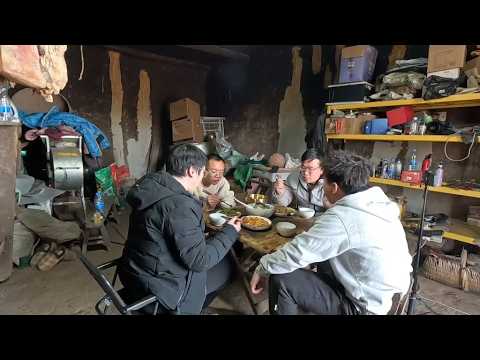 三轮车三天两头坏一次,扛不住了,准备亏一波卖掉,骑回自行车游钓