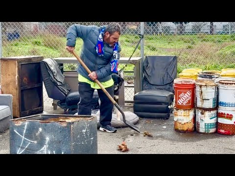 What It’s Actually Like Being Homeless!