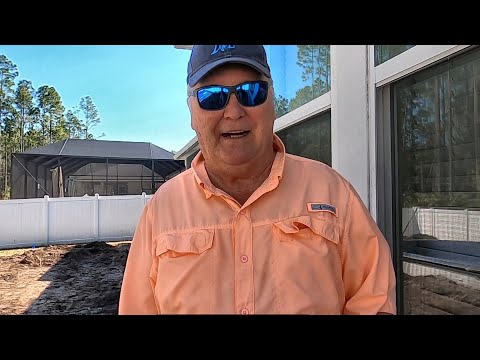 ПЕНСИОНЕРЫ в США навели порядок во дворе на $160000.