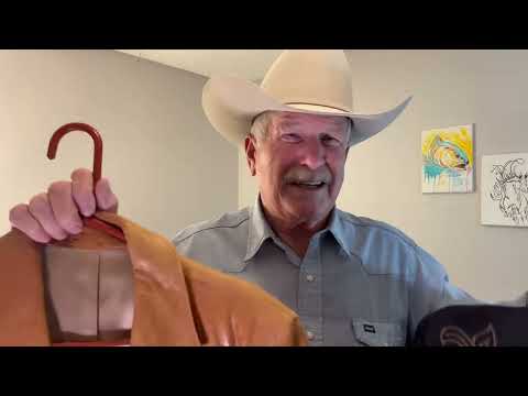 Should I Dress Western , I’m not a cowboy