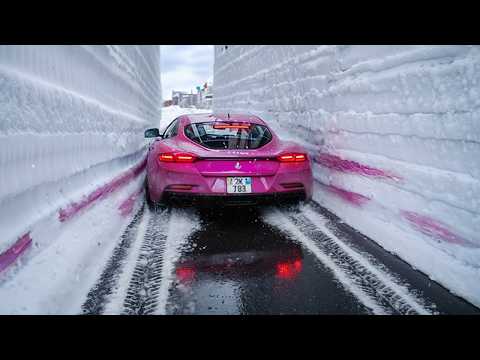 Expensive Supercar Fails Caught on Camera