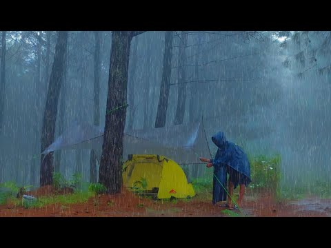 🏕AMAZING❗HEAVY RAINSTORM AND THUNDER SOLO CAMPING ⛈️ RELAXING SOLO CAMPING IN HEAVY RAIN