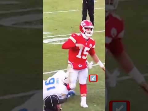 Patrick Mahomes Tears his ACL