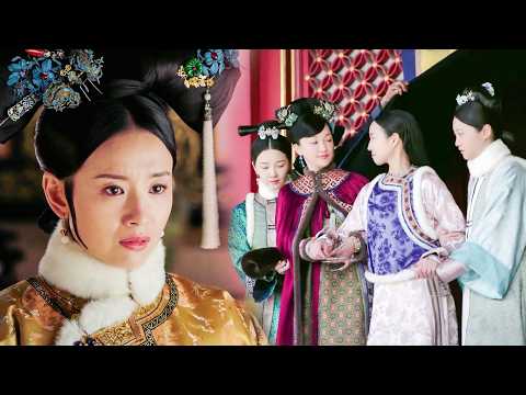 Ruyi rescued the injured eunuch, and he helped Ruyi become the queen in the future!