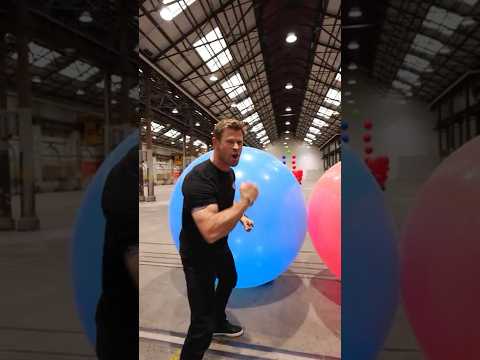 Balloon Pop Racing Vs @ChrisHemsworth & Brian Tyree Henry  🎈