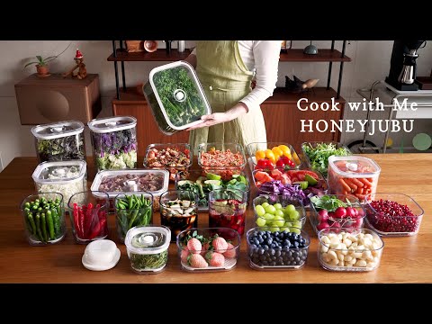 Organize the refrigerator