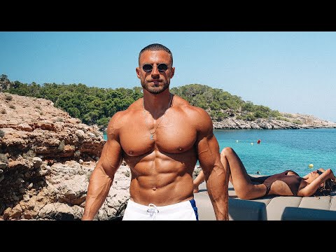 A Dream Week Of Travel & Partying In Ibiza