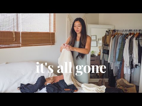 I got rid of 75% of my clothes and I'm so much happier ✨