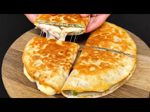 Only two pita breads! Better than pizza in 5 minutes. The most delicious breakfast or dinner