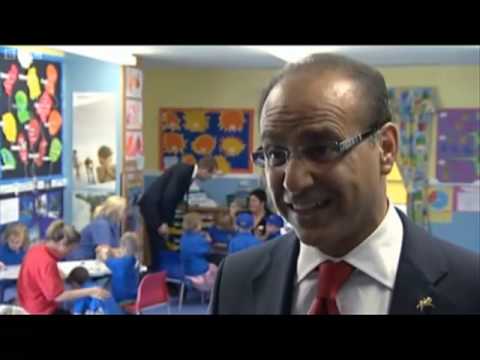 Magic Whiteboard Dragons Den on Tour - The Original & Best