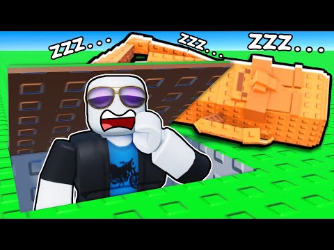 Build and Escape from BRAINROTS in Roblox...