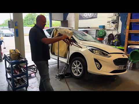 PRINCE HARRY HELPS CHRIS FIX OUR LATEST PURCHASE FROM COPART