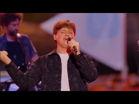 Jesse Finding Works The Stage_ American idol 