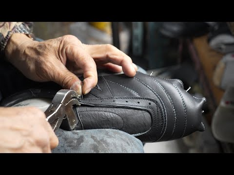 The Oldest Custom Handmade Soccer Shoe Store in Korea. The Process of Making Soccer Shoes.