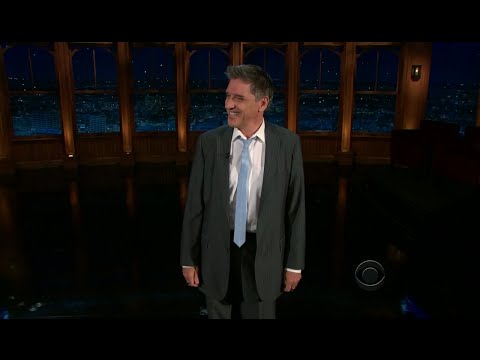 Late Late Show with Craig Ferguson 7/18/2011 Elizabeth Banks, Rich Fulcher