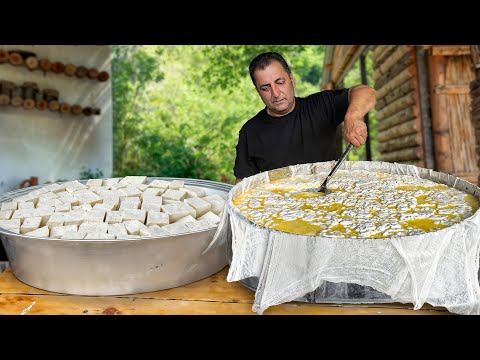 Rustic Lamb’s Milk Cheese – A Timeless Village Recipe 🧀🔥
