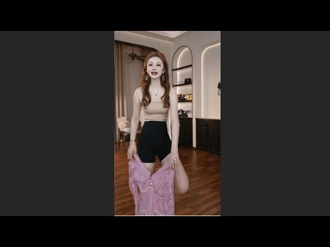 women's fashion live