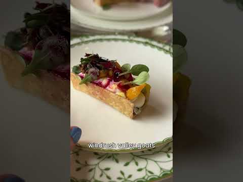 Eating the Fanciest Train Food in Britain!