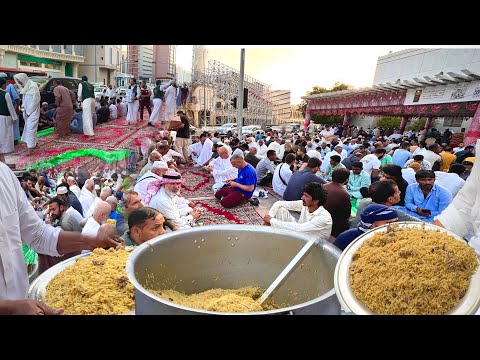 شاهد توزيع وجبات الإفطار في شوارع وأحياء مكة المكرمة