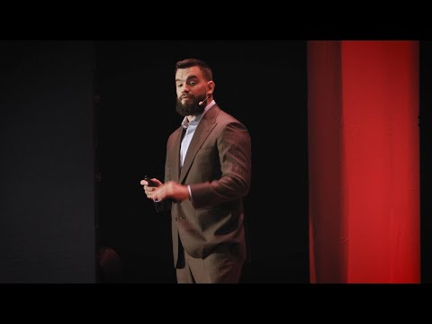 Training for longevity. Die young as late as possible. | Michal Vrátný | TEDxUNYP