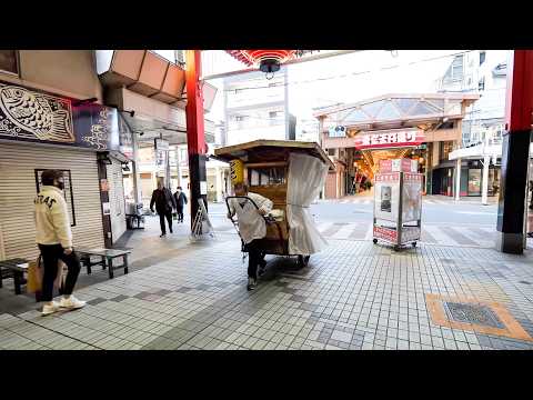Only $3?! Legendary 76-year-old ramen master pulls 440-pound food cart