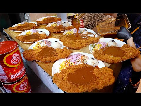 Crazy pork cutlet! An amazing size of pork cutlet made by my grandfather./ Korean street food