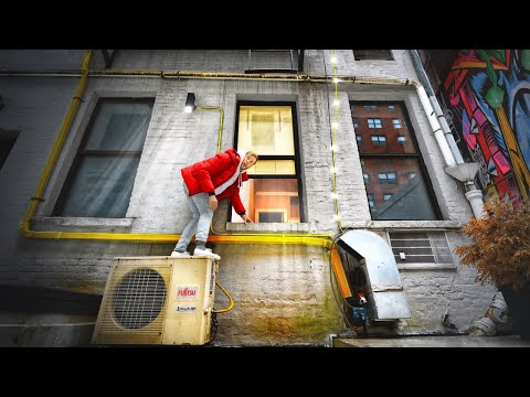 The Secret Apartment: Living in a hidden alley in NYC