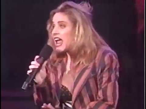 Tara Kemp - Hold You Tight Performance