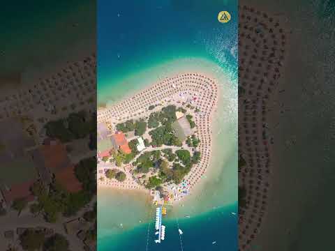 Where Billionaires Actually Hide From Paparazzi #PrivateIsland #CelebSecrets #Shorts