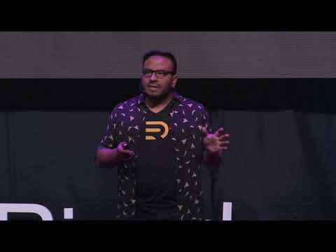 Ciencia de Datos: ¿La Profesión Más Sexy del Siglo 21? | Fredi Vivas | TEDxComodoroRivadavia