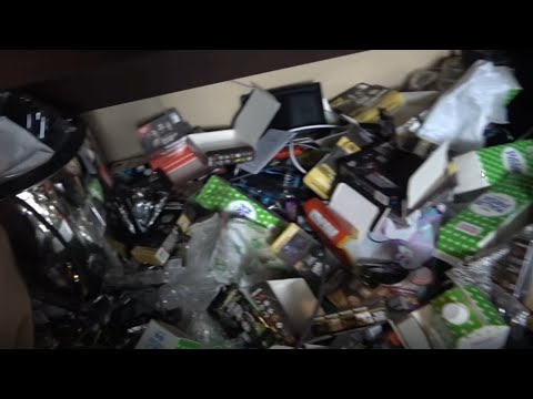 This Youtuber's Apartment is Disgusting