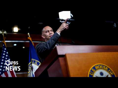 WATCH LIVE: Jeffries holds news conference after Homan says Minneapolis crackdown is ending