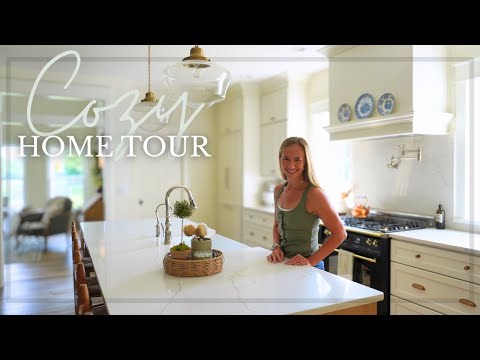 Everyday Home Tour | Cozy + Simple Decorating Ideas