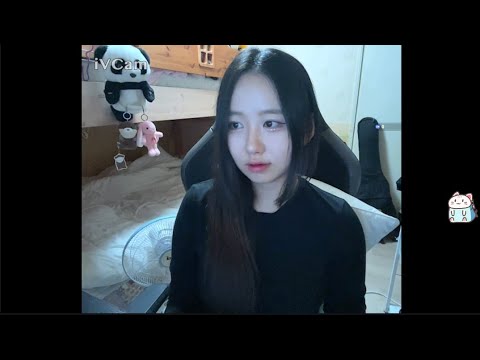 캠켰는데 채팅치러 놀러와주라~~^.^77 !시참 !미션