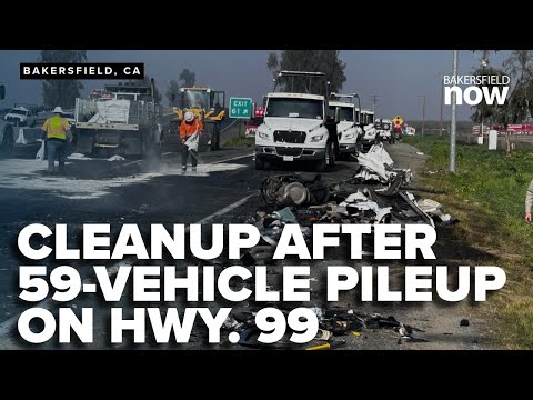 10 injured after 59 vehicles involved in Highway 99 crash near Earlimart