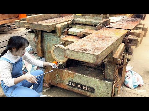 A genius girl repairs a large soybean milk machine! A 50-year-old soybean milk machine that has bee