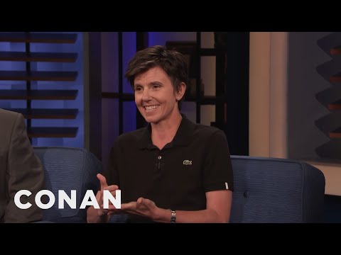 Tig Notaro Didn't Recognize Anne Hathaway | CONAN on TBS