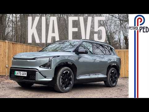 Kia EV5 2025 Review Walkaround! Full Specs, Details & First Impressions