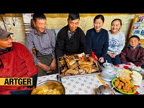 Huge Yak Meat Feast! A Day with a Yak Herder Family in Mongolia!