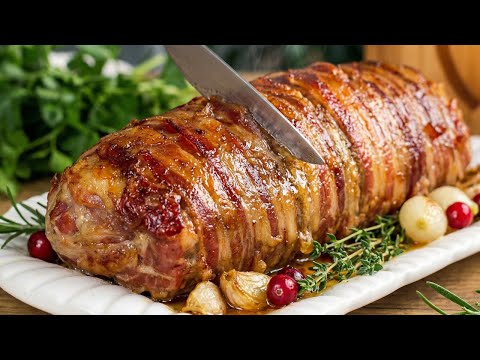 Surprise your guests at Christmas dinner! Juicy Stuffed Pork Loin in bacon.