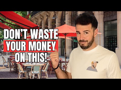 10 Ways Tourists Keep Wasting Money in Barcelona