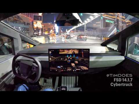 Cybertruck FSD 14.1.7 - First Impressions on Las Vegas Strip in Racetrack Construction
