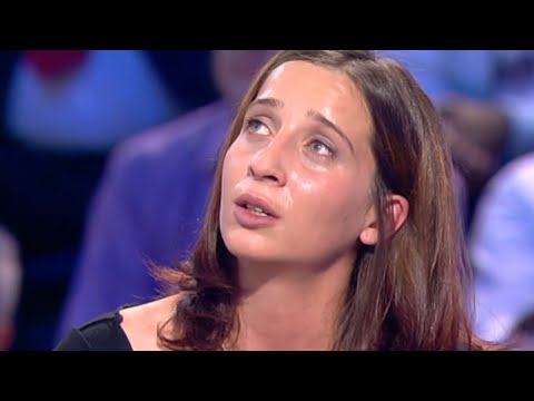 Elle apprend qu'elle a 7 frères et soeurs et part à leur recherche