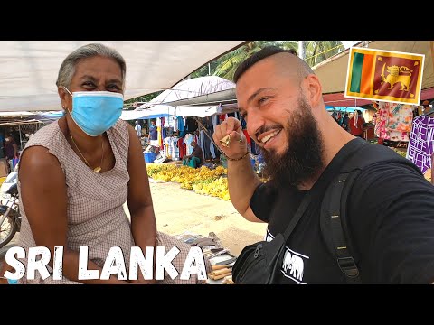 SRI LANKA | Buying RANDOM Things In Vitharandeniya Market 🇱🇰