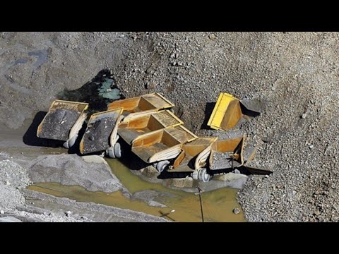 Epic Landslide Extreme Dangerous Accidents Bad Day at Work Compilation 2024 Total Idiots at Work