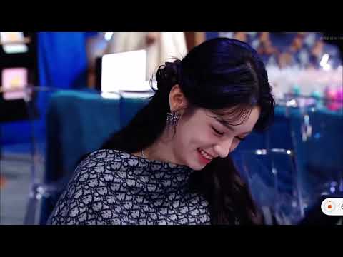 [周也] Zhou Ye is such a cheerful happy puppy! #weibonight2025