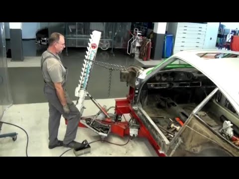 1973 PORSCHE 911 T full restoration by Porsche Classic with help of Celette bench and jigs